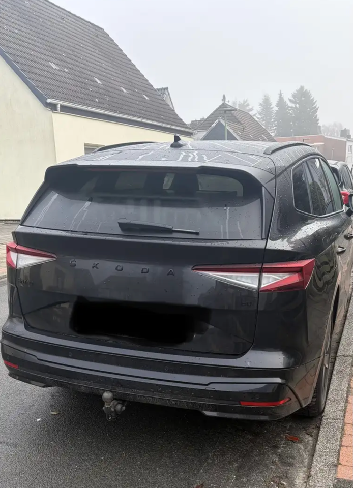 Skoda Enyaq 60 iV Sportline Maxx 5d