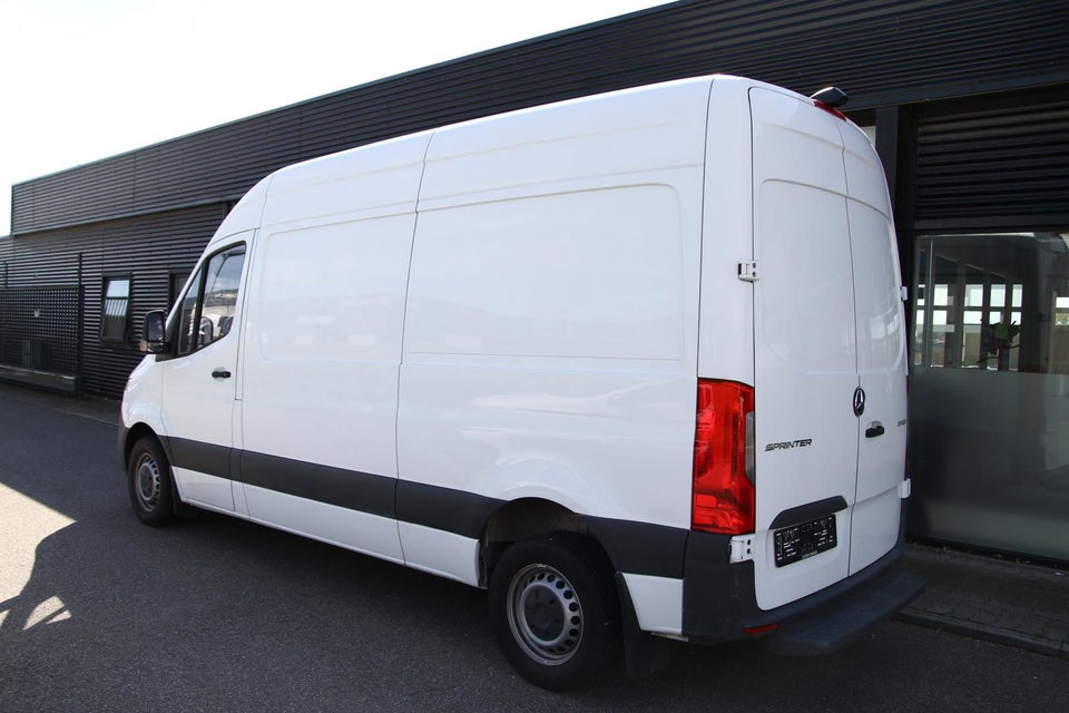 Mercedes Sprinter 314 2,2 CDi A2 Kassevogn aut. FWD