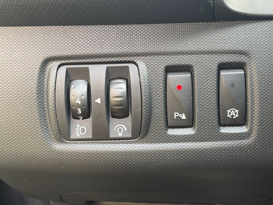 Renault Clio IV 0,9 TCe 90 Formula Edition Sport Tourer 5d