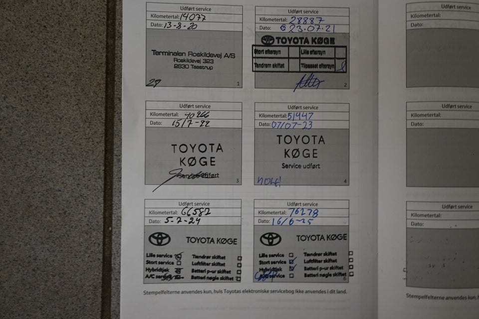 Toyota C-HR 1,8 Hybrid C-LOUD CVT 5d