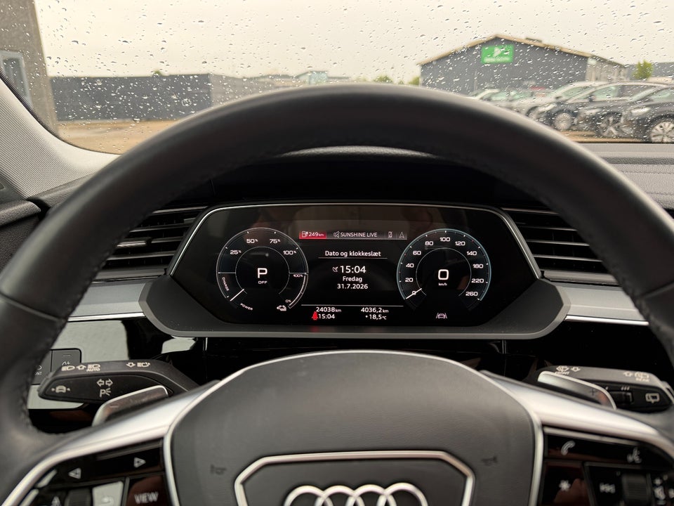 Audi e-tron 50 quattro 5d