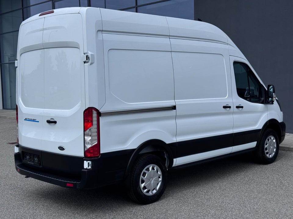 Ford E-Transit 350 L2 Van 68 Trend H2 RWD