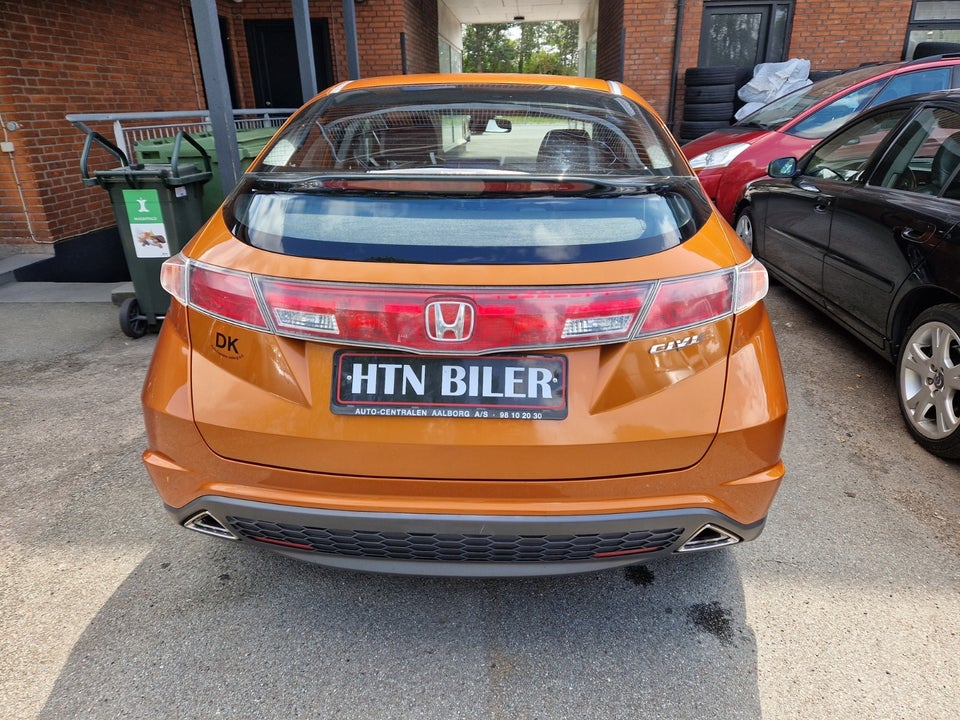 Honda Civic 1,8 Sport 5d