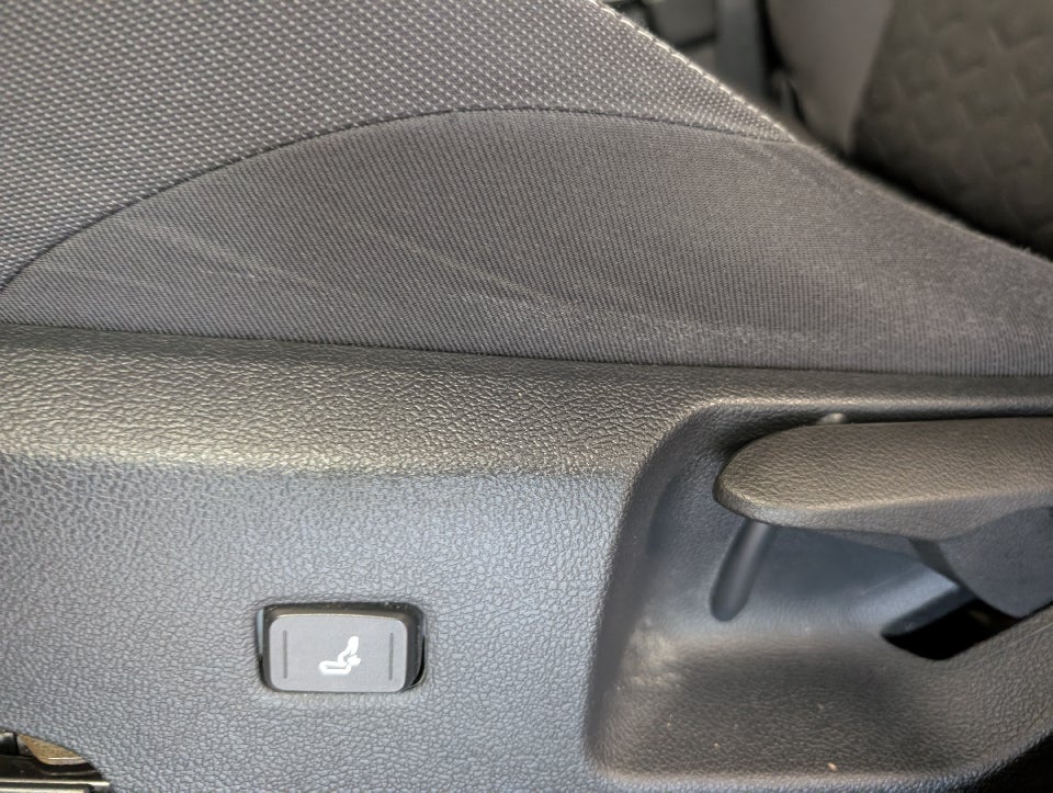 Toyota Corolla 1,8 Hybrid H3 Smart Touring Sports MDS 5d