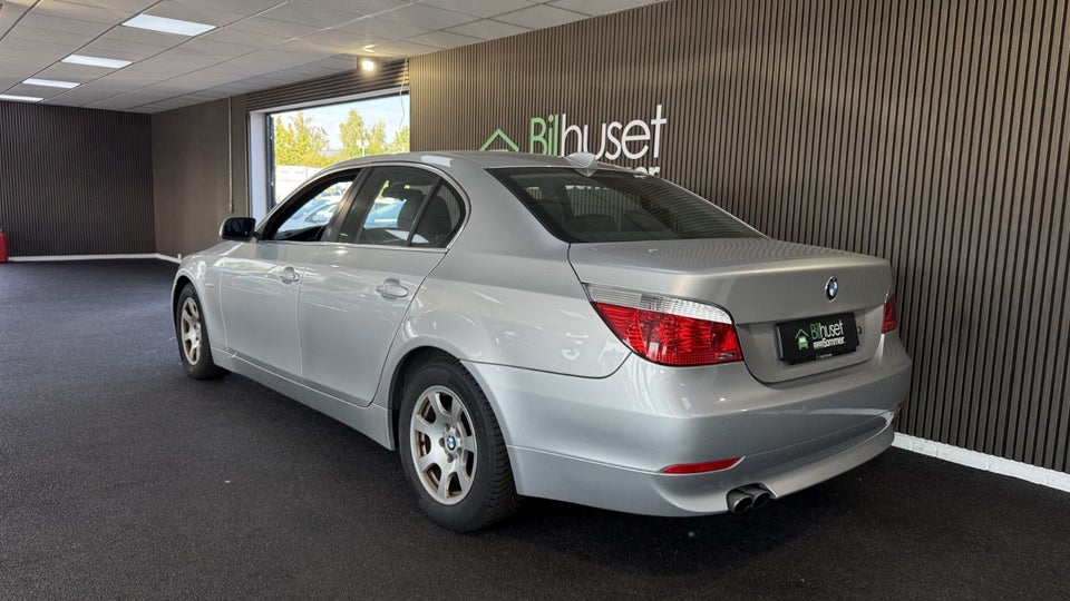 BMW 523i 2,5  4d