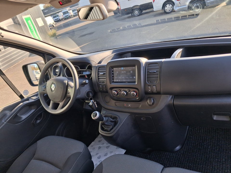 Renault Trafic T29 2,0 dCi 120 L2H1