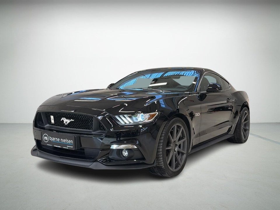Ford Mustang 5,0 V8 GT Fastback 2d