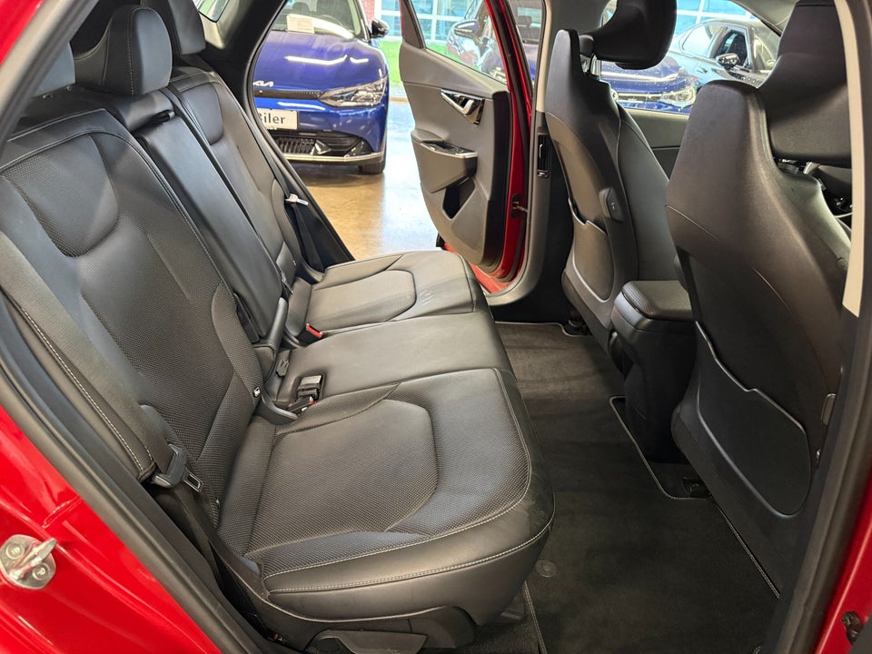 Kia EV6 77 Long Range Upgrade 5d