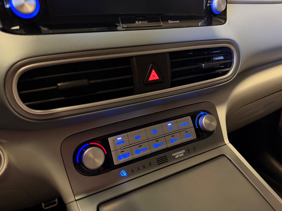 Hyundai Kona 64 EV Advanced Premium 5d