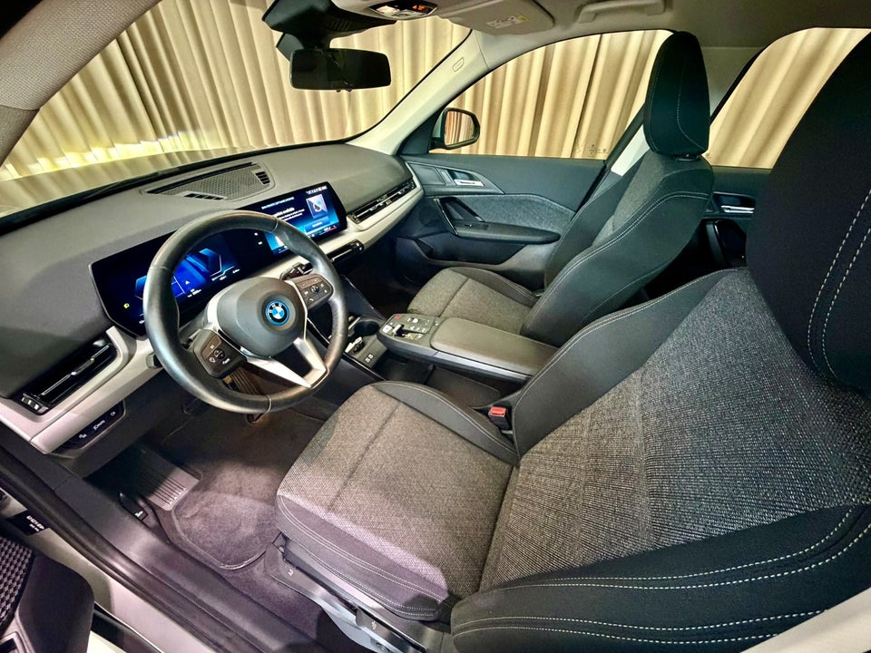 BMW iX1 eDrive20 5d