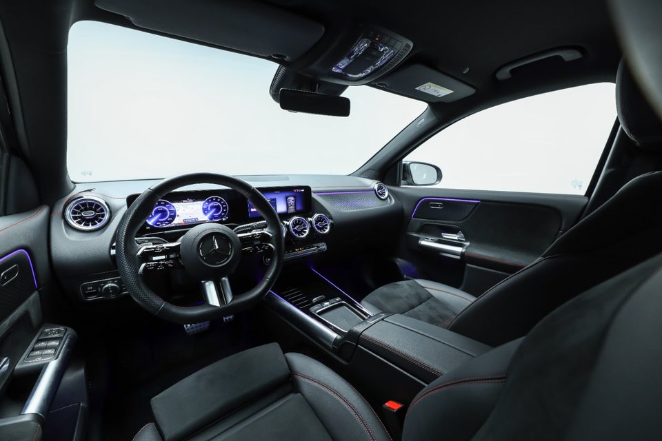 Mercedes EQA350 AMG Advance Plus 4Matic 5d