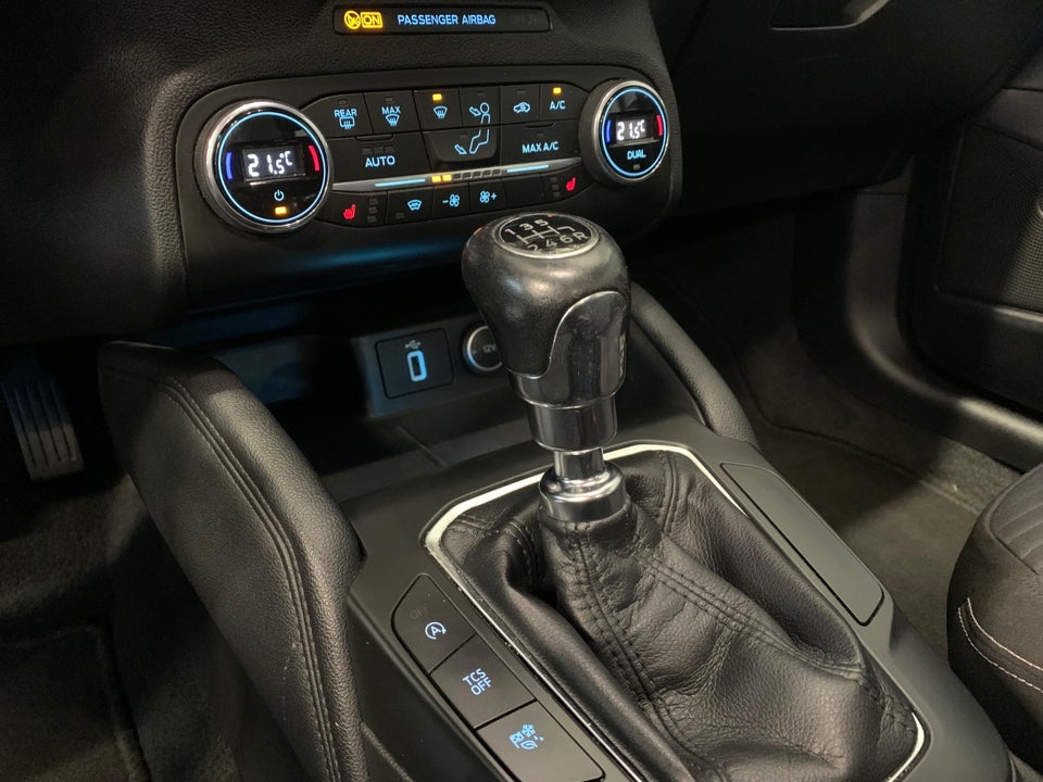 Ford Focus 1,0 EcoBoost Titanium stc. 5d