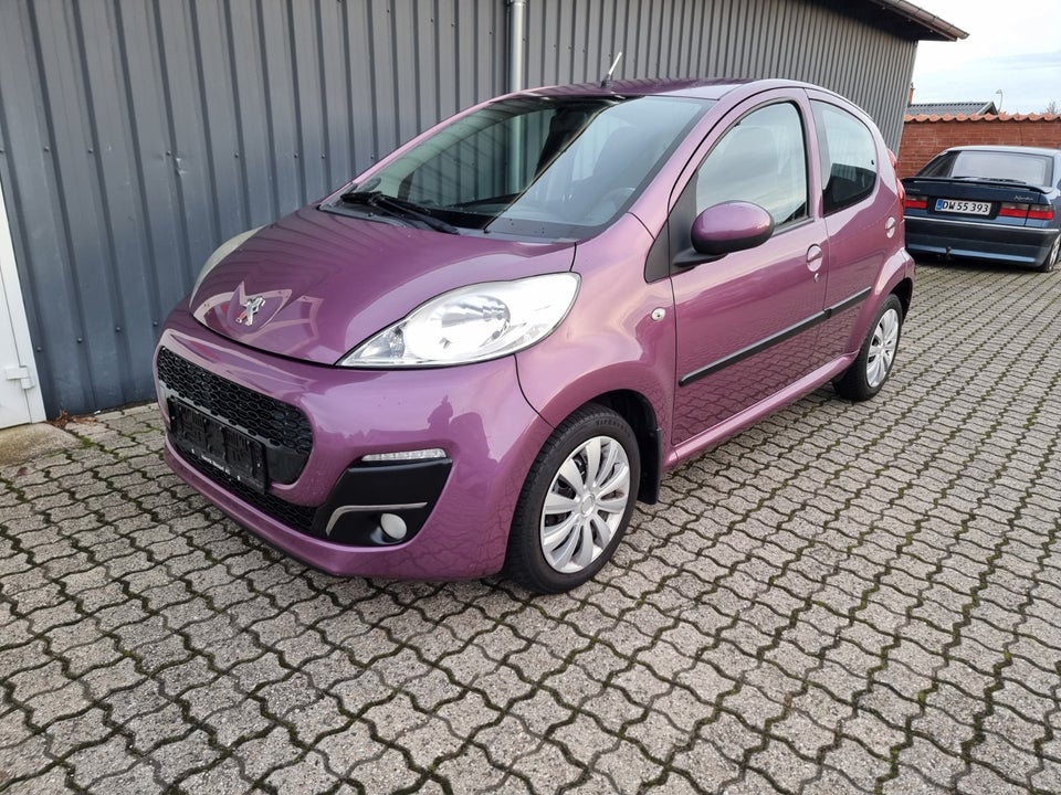 Peugeot 107 1,0 Sportium 5d