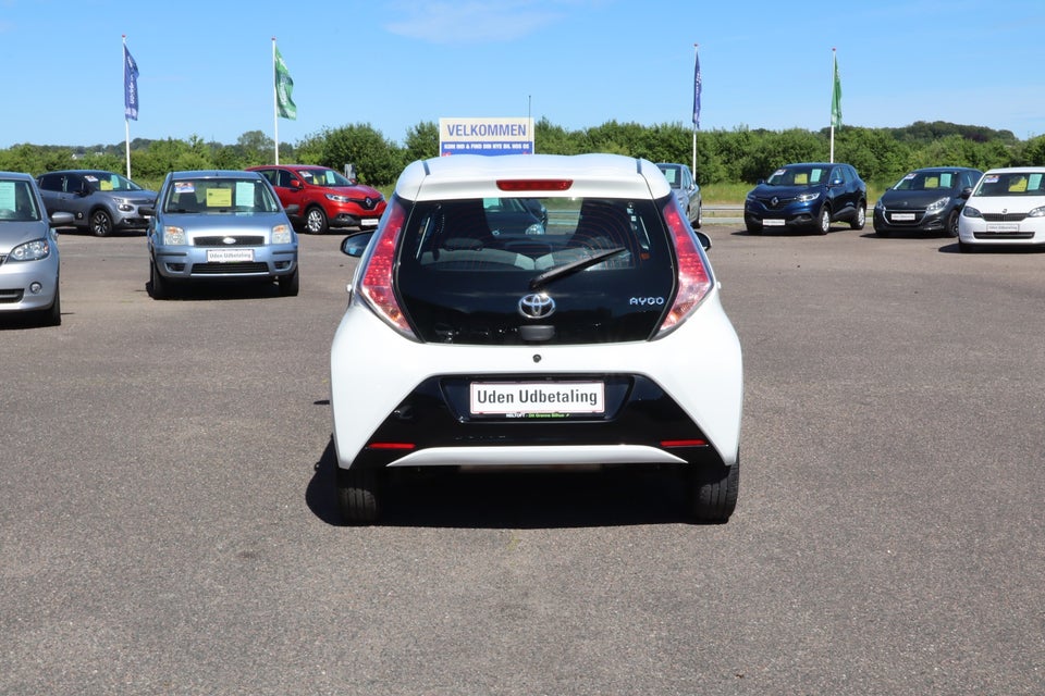 Toyota Aygo 1,0 VVT-i x-clusiv 5d