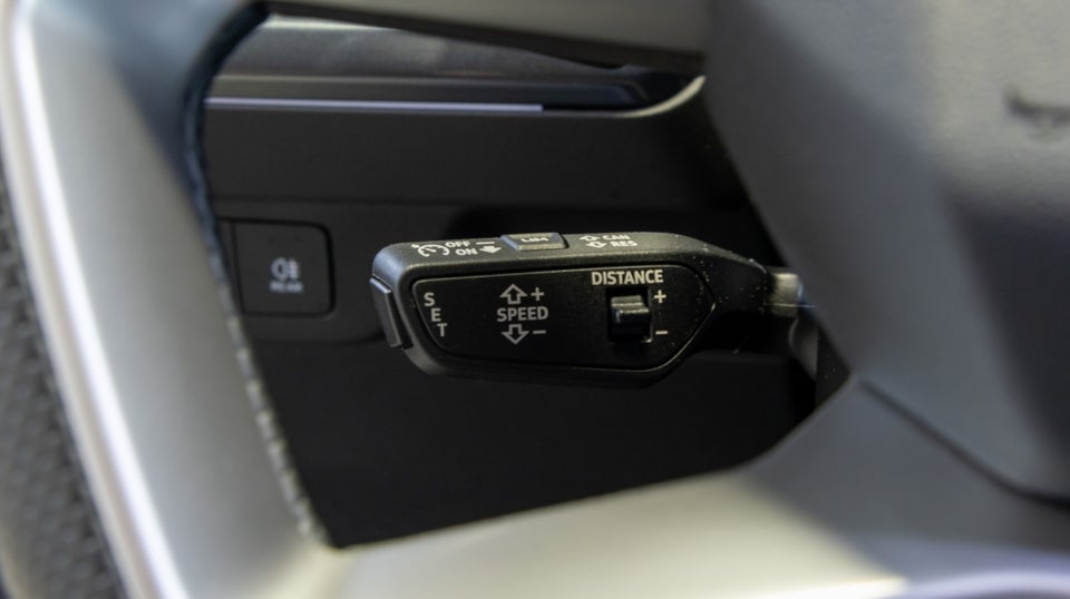 Audi Q4 e-tron 45 S-line 5d