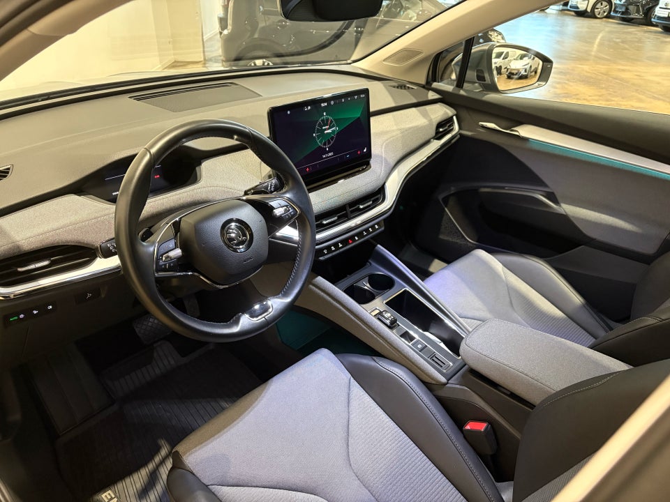Skoda Enyaq 80 iV Loft 5d