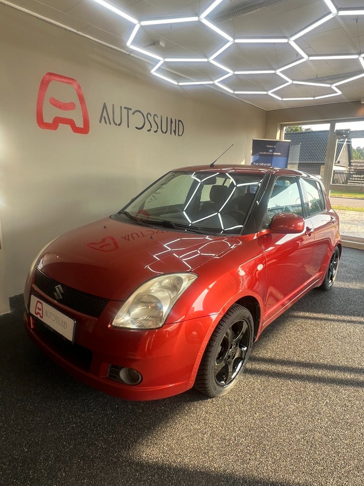 Suzuki Swift 1,5 GLX 5d