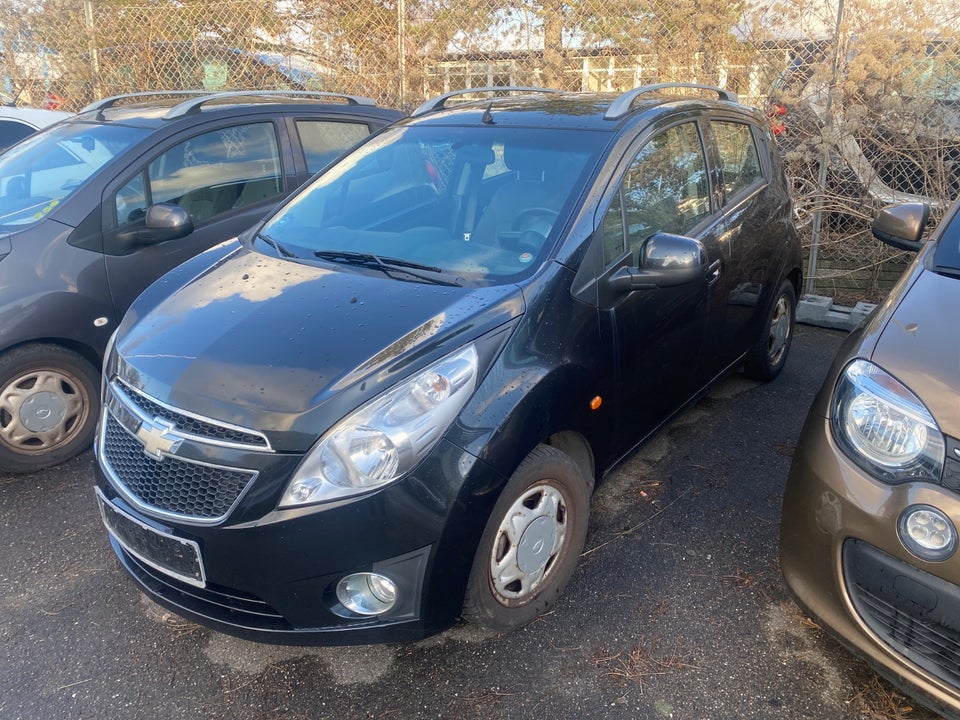 Chevrolet Spark 1,0 LS 5d
