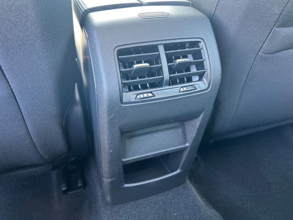 Peugeot e-308 54 Style SW 5d