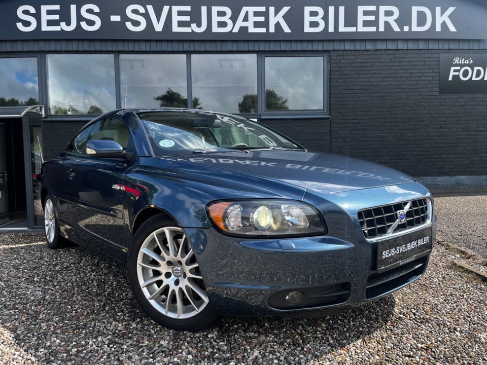 Volvo C70 2,4 D5 Summum aut. 2d