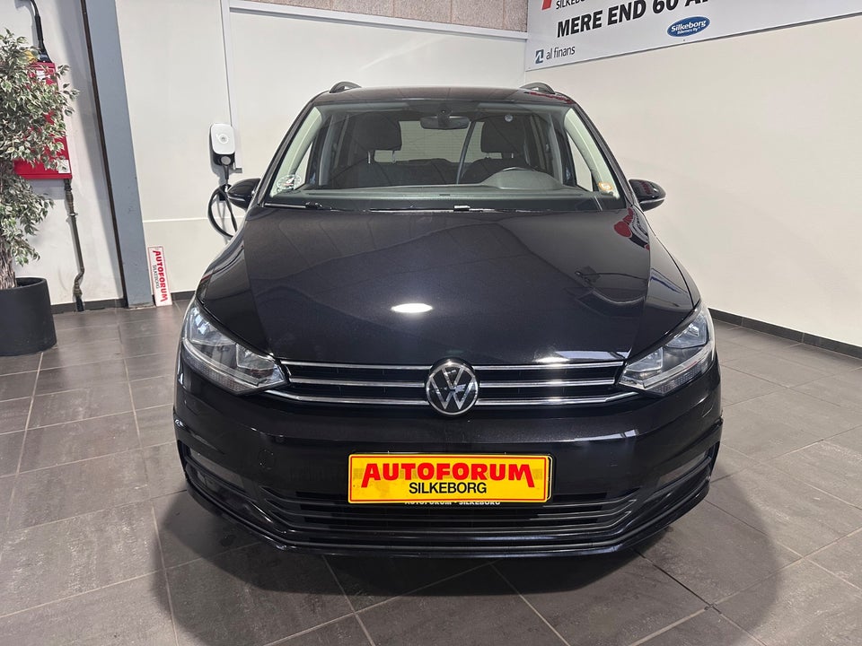 VW Touran 2,0 TDi 150 Comfortline DSG Van 5d