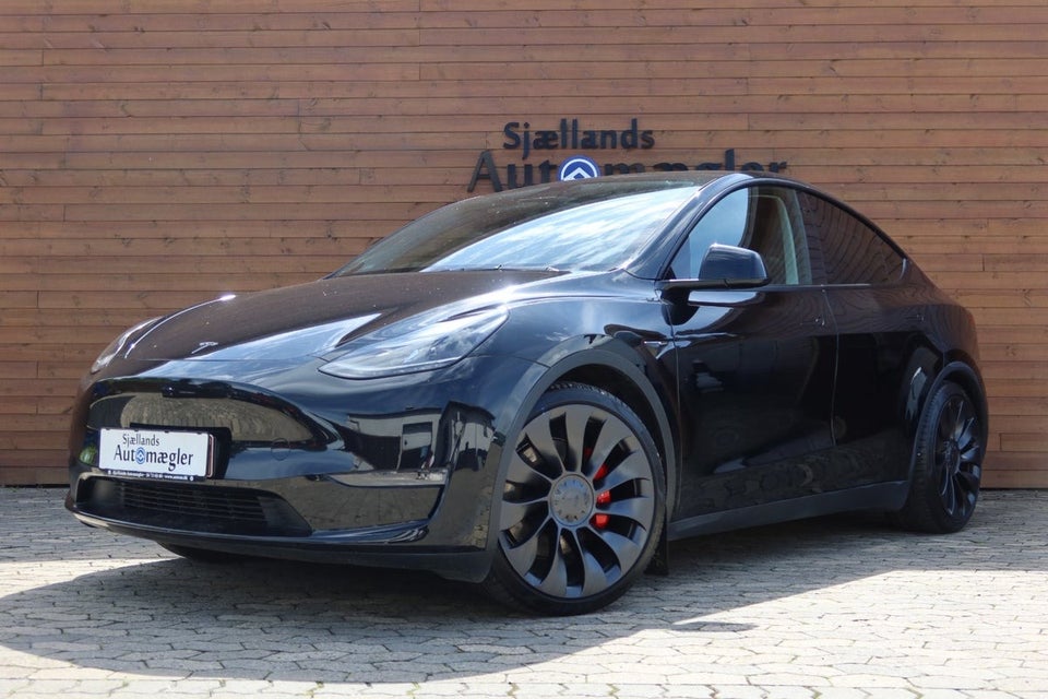 Tesla Model Y Performance AWD 5d