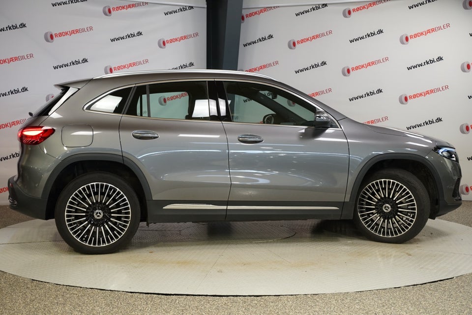 Mercedes EQA250 Progressive 5d