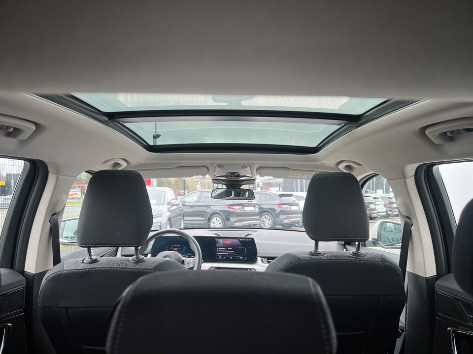 BMW iX1 xDrive30 X-Line 5d