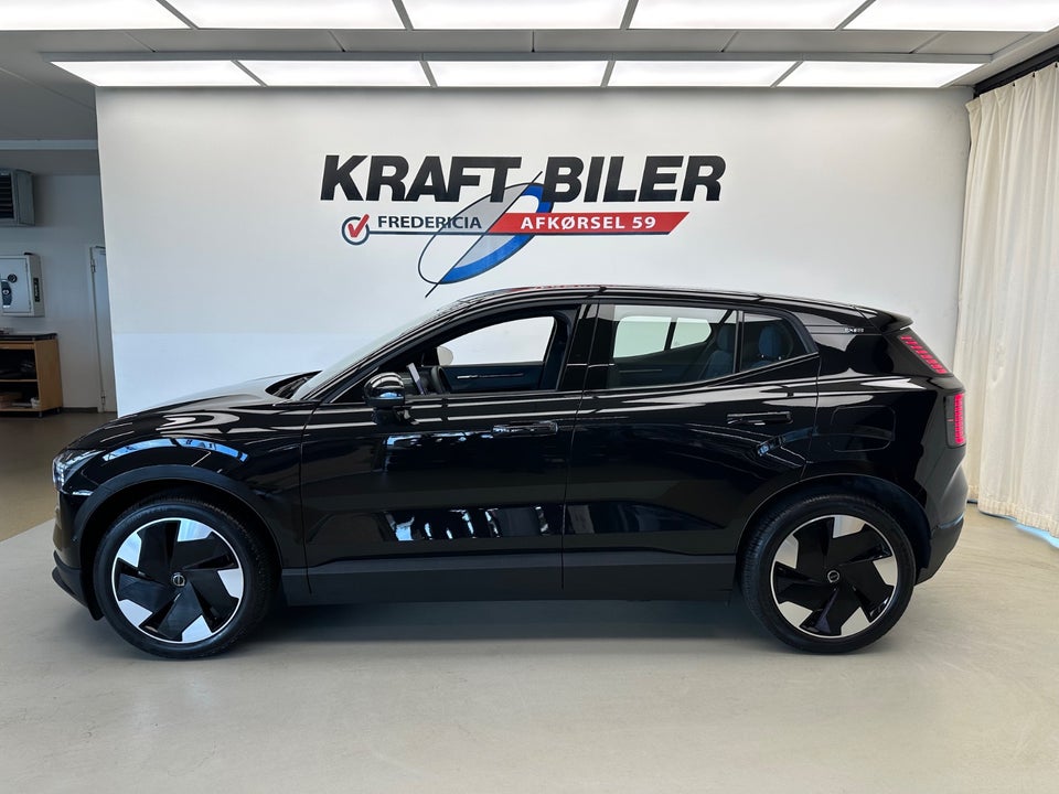 Volvo EX30 Extended Range Ultra 5d