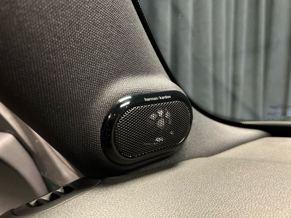 MINI Cooper SE Resolute Edition 3d