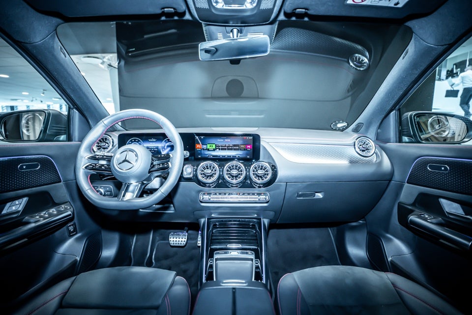 Mercedes EQA250+ AMG Advance 5d