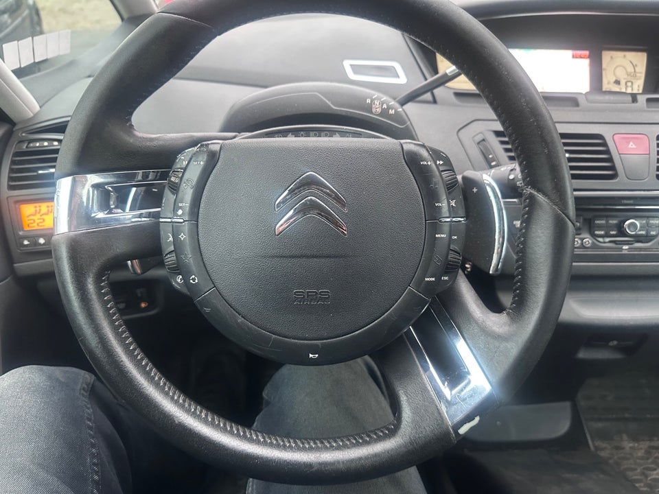 Citroën Grand C4 Picasso 1,6 e-HDi 112 Exclusive E6G 7prs 5d