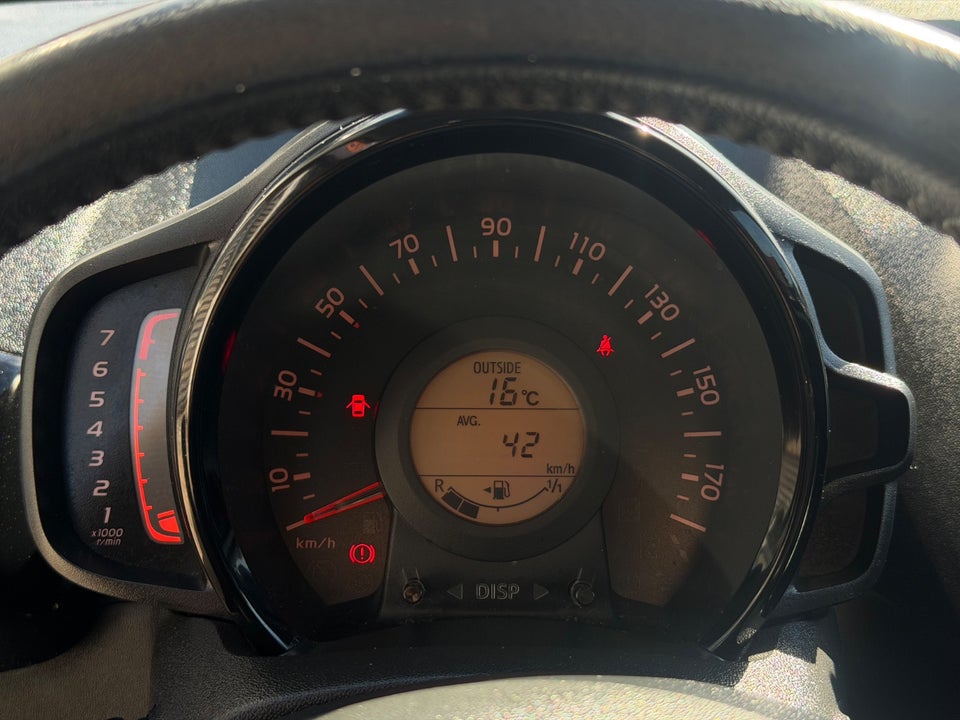 Toyota Aygo 1,0 VVT-i x-cellence 5d