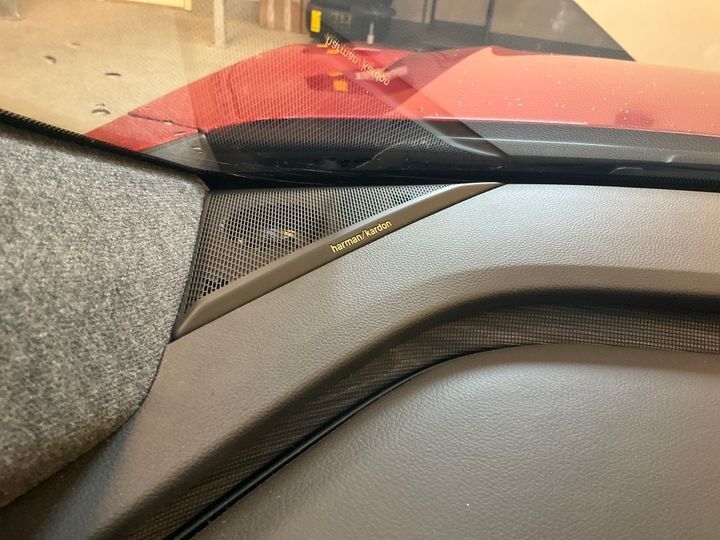 Renault Scenic E-Tech 87 Iconic 5d