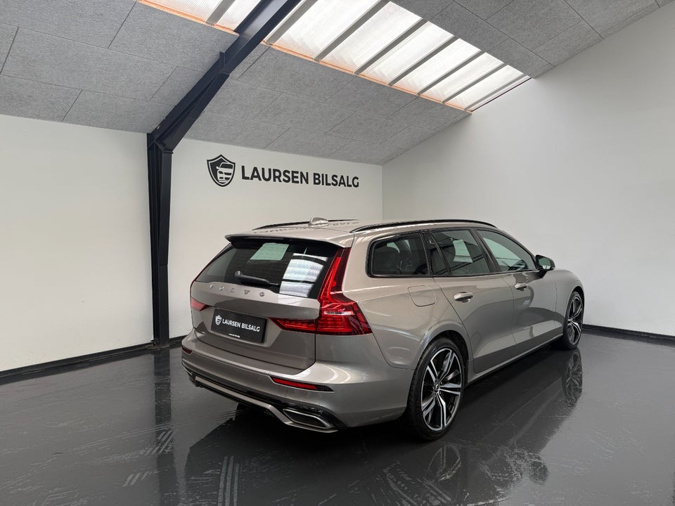 Volvo V60 2,0 T6 ReCharge R-Design aut. AWD 5d