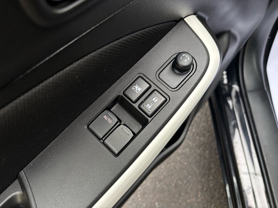 Suzuki Swift 1,2 Dualjet mHybrid Action 5d