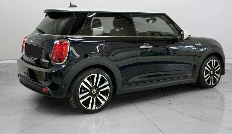 MINI Cooper SE Camden Edition 3d