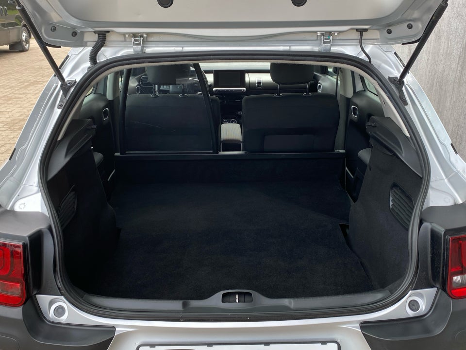 Citroën C4 Cactus 1,6 BlueHDi 100 Challenge ETG6 Van 5d