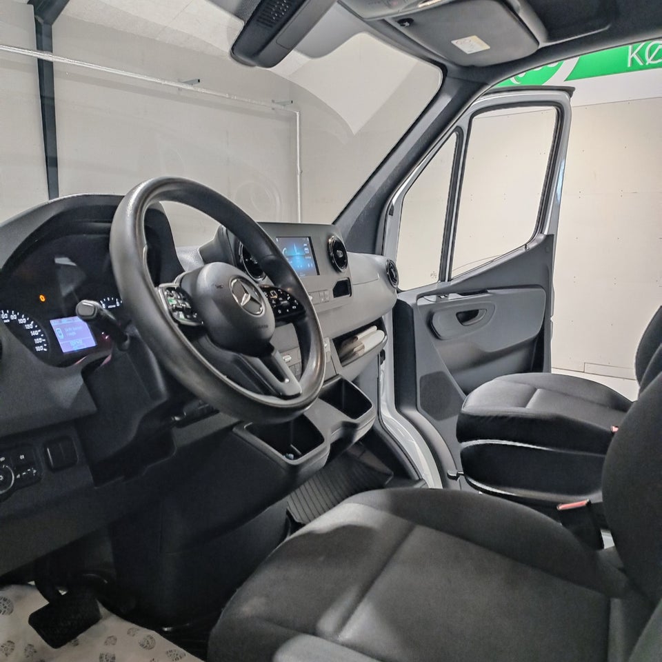 Mercedes Sprinter 317 2,0 CDi A3 Db.Kab aut. RWD 4d