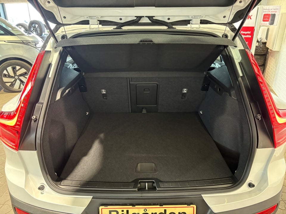 Volvo XC40 ReCharge Start 5d