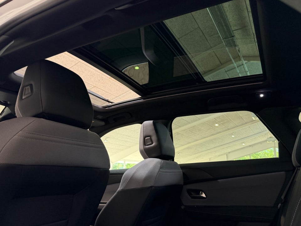 Opel Grandland-e 73 GS Sky 5d