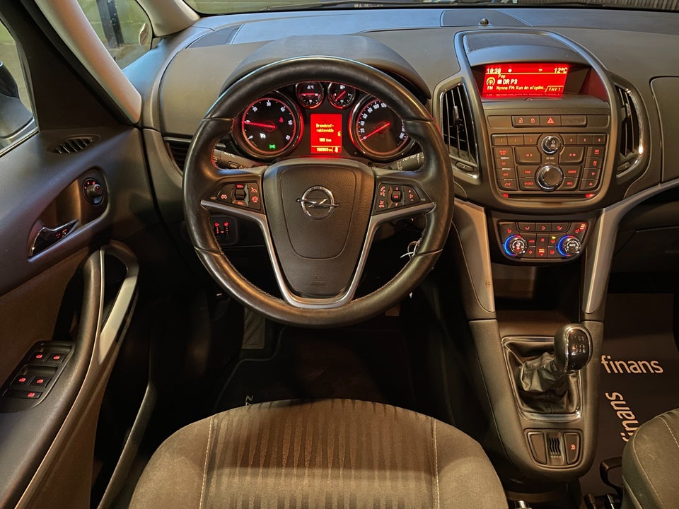 Opel Zafira Tourer 2,0 CDTi 130 Enjoy 7prs 5d