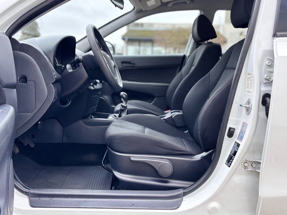 Hyundai i30 1,4 CVVT Comfort 5d