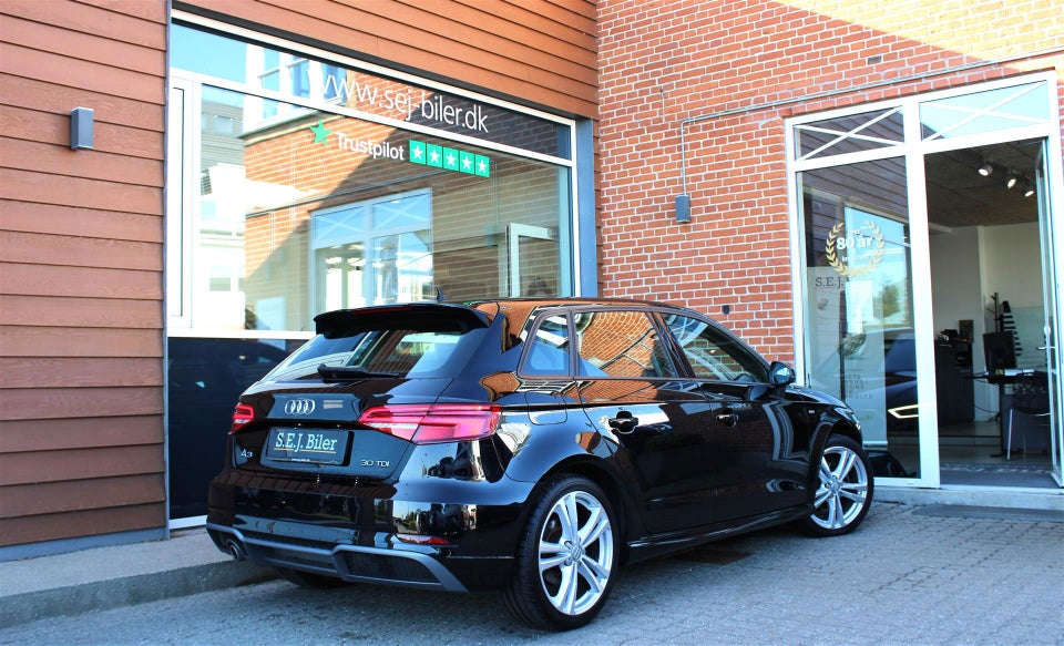 Audi A3 30 TDi Sport Limited Sportback S-tr. 5d