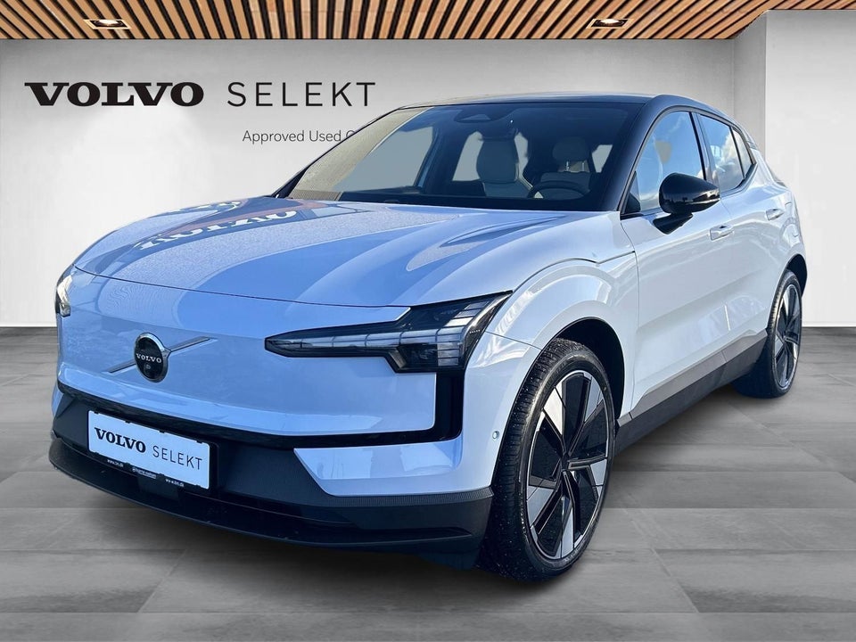 Volvo EX30 Extended Range Ultra 5d