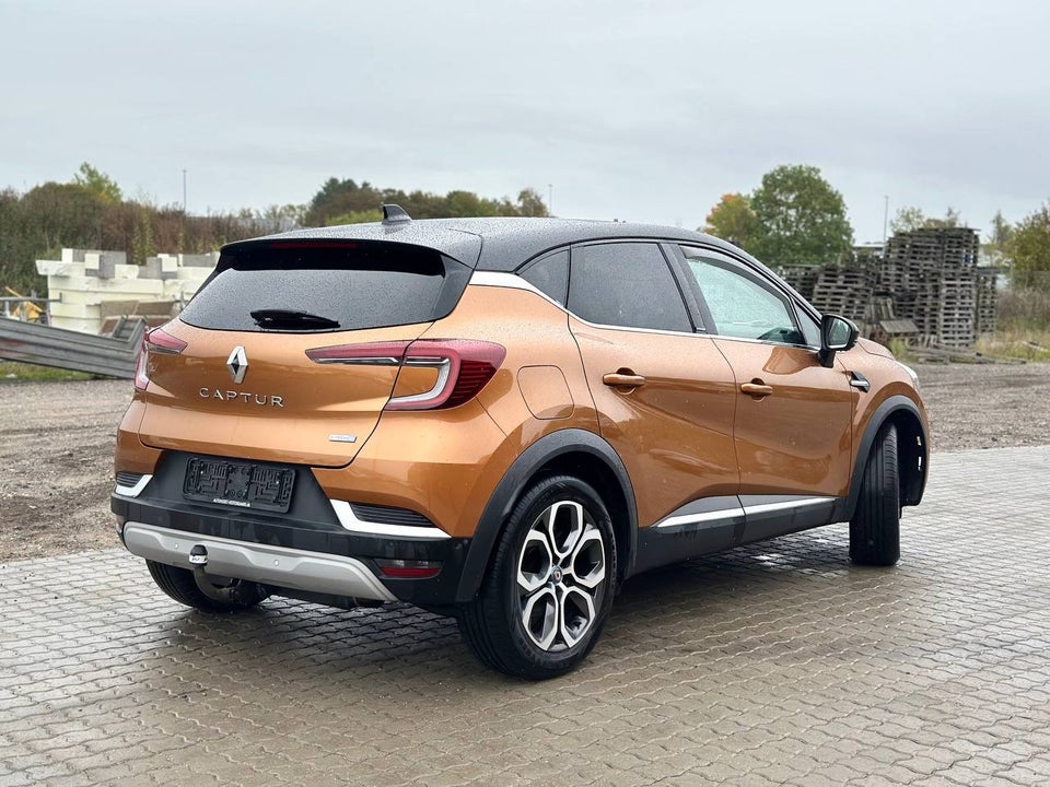 Renault Captur 1,6 E-Tech Intens 5d