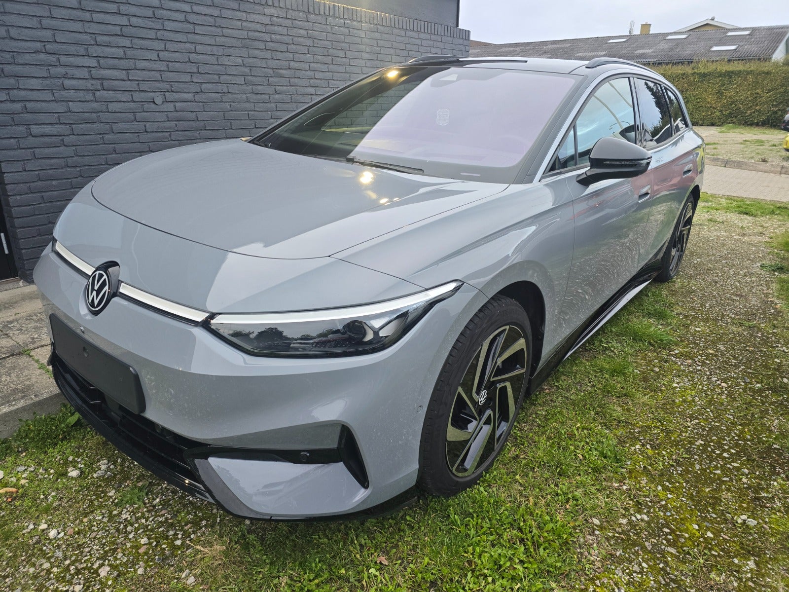 VW ID.7 77 Style+ Tourer 5d