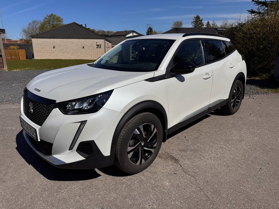 Peugeot 2008 1,2 PureTech 130 Allure Pack 5d
