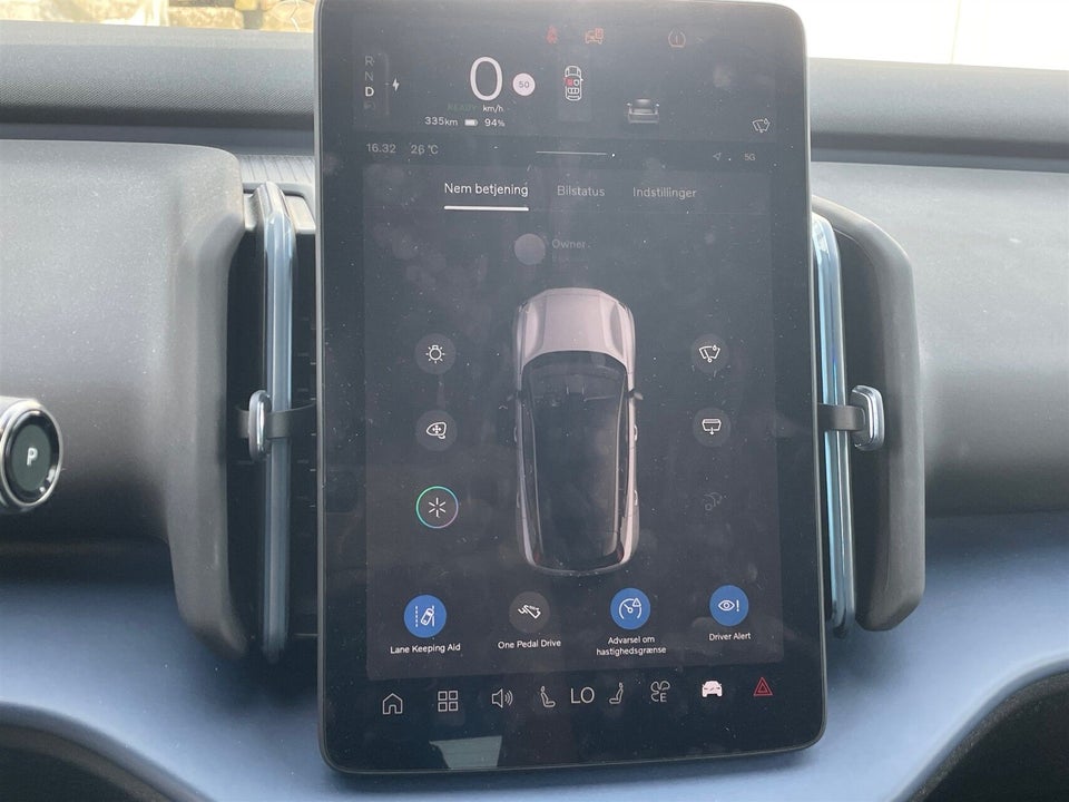 Volvo EX30 Extended Range Plus 5d