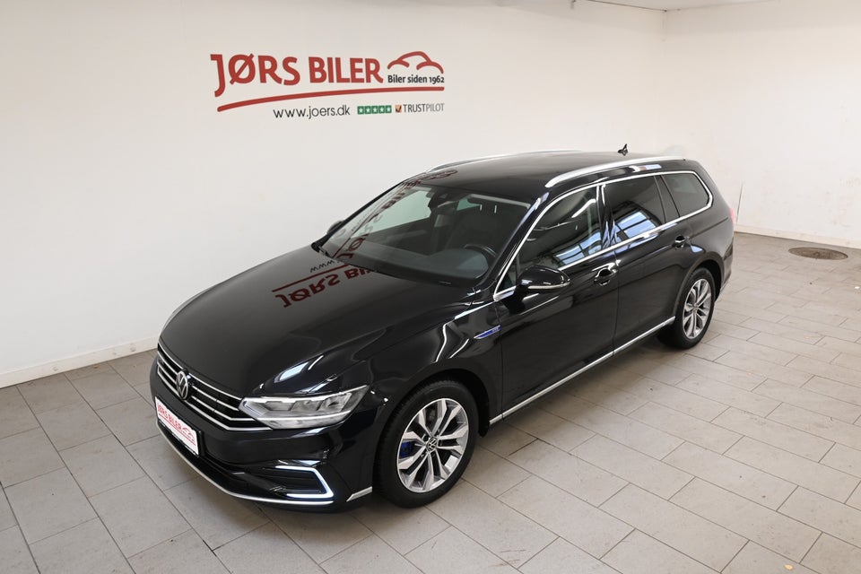 VW Passat 1,4 GTE High Variant DSG 5d